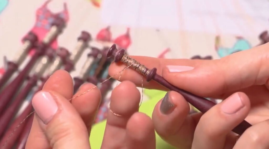 Leyi & Lace - Artisan Jewelry - Encaje de Bolillos - Joyería Artesana de Encaje de Bolillos